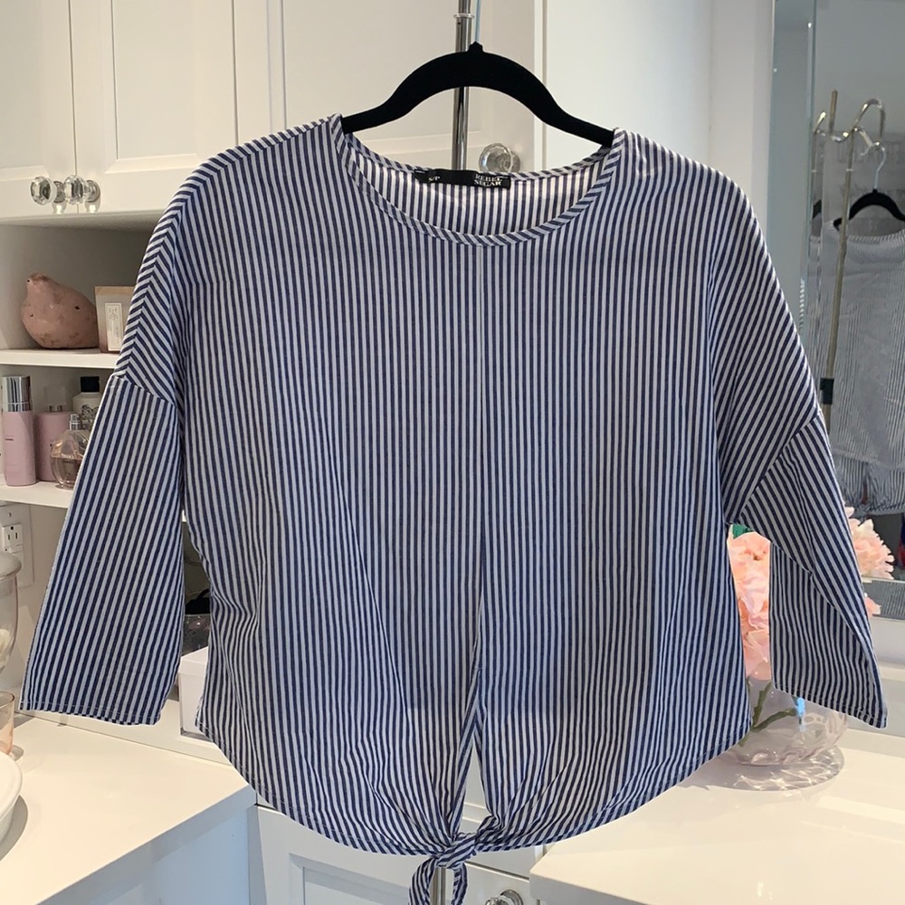 Rebel Sugar top